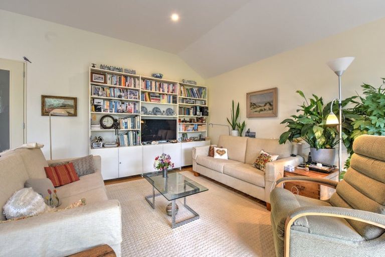 Photo of property in 17b Albany Street, Gore, 9710