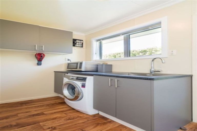 Photo of property in 27 Coach Road, Fairfield, Dunedin, 9018