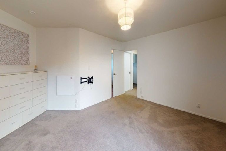 Photo of property in 1/212 Springfield Road, St Albans, Christchurch, 8014