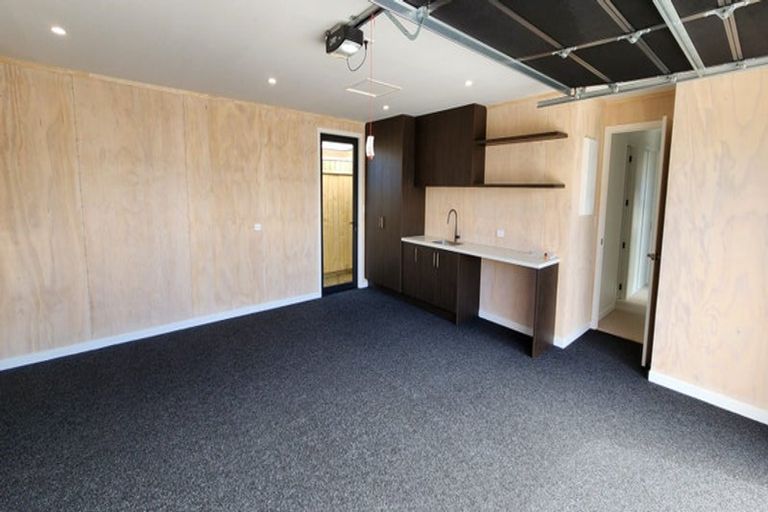 Photo of property in 46a Fitzroy Road, Fitzroy, New Plymouth, 4312