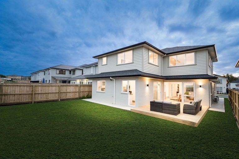 Photo of property in 54 Timmer Road, Flat Bush, Auckland, 2019