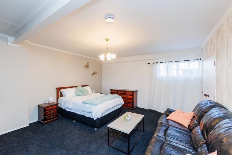 Photo of property in 35 Park View Avenue, Feilding, 4702