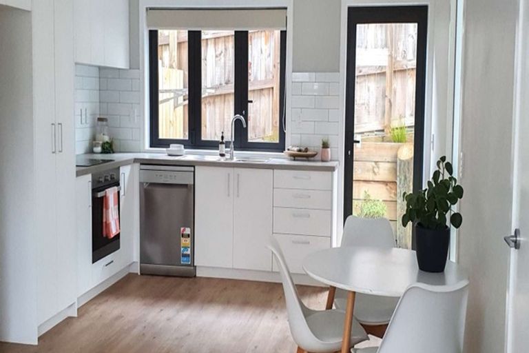 Photo of property in 55 Phillip Street, Johnsonville, Wellington, 6037