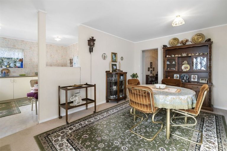 Photo of property in 1/3 Jacanas Place, Unsworth Heights, Auckland, 0632