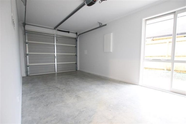 Photo of property in 34 Regis Park Drive, Pukekohe, 2120