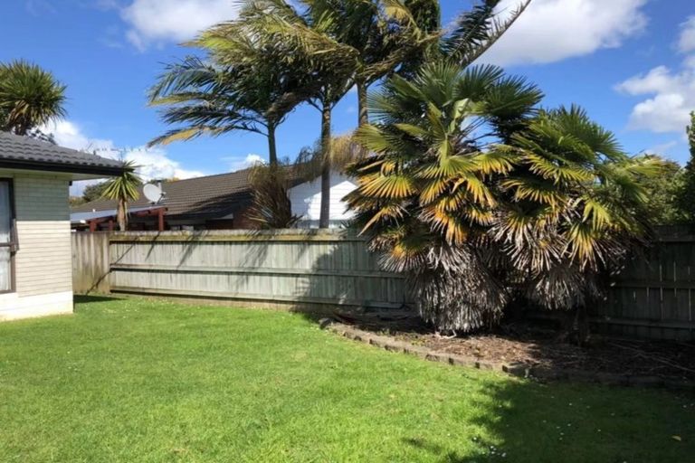 Photo of property in 30 Meadowland Drive, Somerville, Auckland, 2014