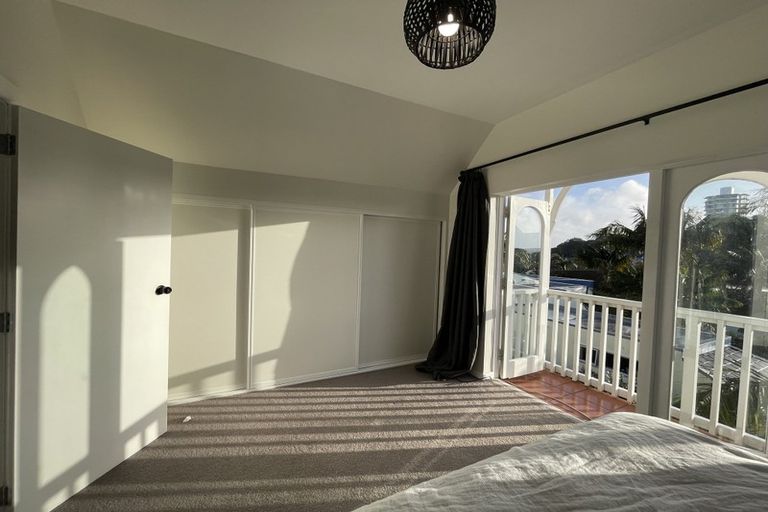 Photo of property in 7/38 Kitchener Road, Milford, Auckland, 0620