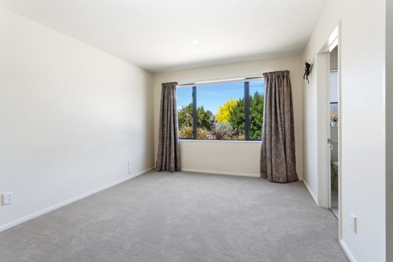 Photo of property in 7 Willowside Place, Amberley, 7410