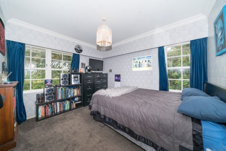 Photo of property in 102 Long Melford Road, Awapuni, Palmerston North, 4412