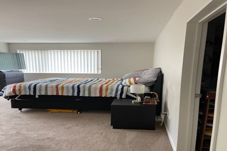 Photo of property in 58 Golden Morning Drive, Albany Heights, Auckland, 0632