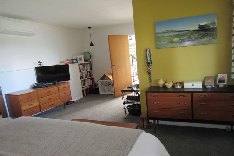 Photo of property in 22 Gordon Road, Plimmerton, Porirua, 5026