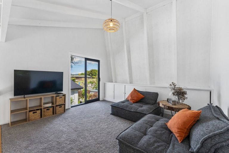 Photo of property in 99 Acacia Bay Road, Nukuhau, Taupo, 3330