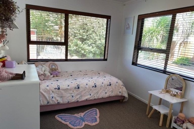 Photo of property in 28 Carr Street, Te Kamo, Whangarei, 0112