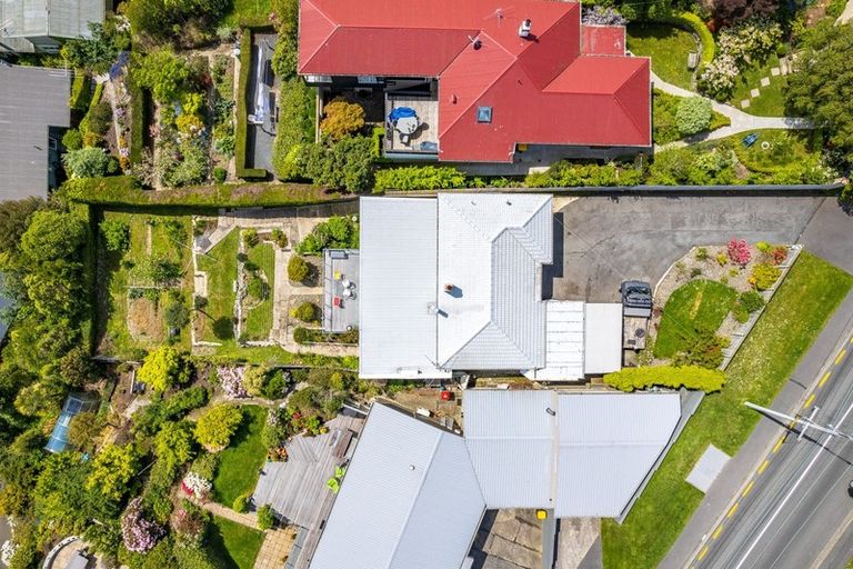 Photo of property in 121 Larnach Road, Vauxhall, Dunedin, 9013