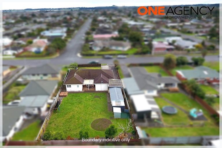 Photo of property in 176 Bartholomew Road, Levin, 5510