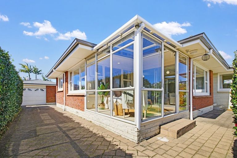 Photo of property in 26 Freyberg Street, Otumoetai, Tauranga, 3110