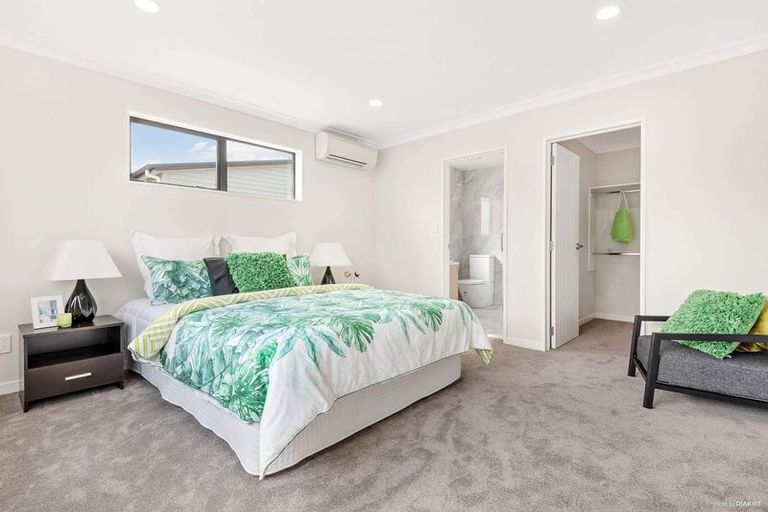 Photo of property in 18 Nils Andersen Road, Whenuapai, Auckland, 0618