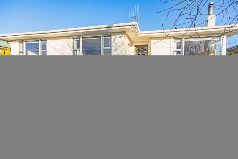 Photo of property in 46 Glendale Crescent, Holmes Hill, Oamaru, 9401