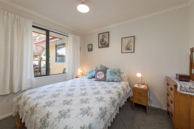 Photo of property in 38 Malthouse Crescent, Brightwater, 7022