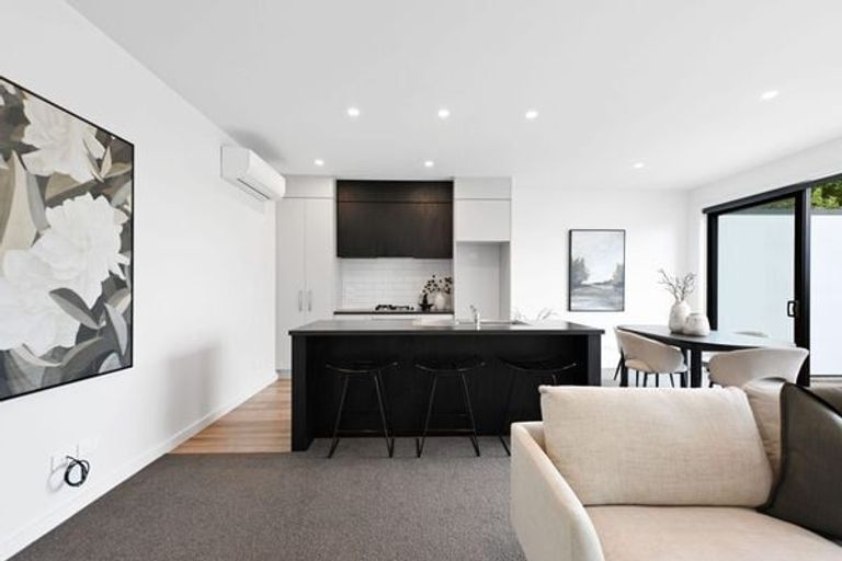 Photo of property in 5 Ruge Court, Cambridge, 3434