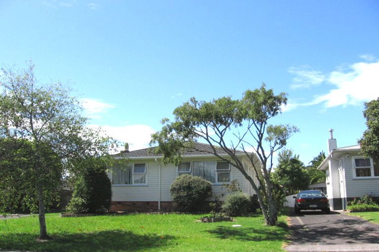 Photo of property in 23 Sylvia Road, Hillcrest, Auckland, 0627