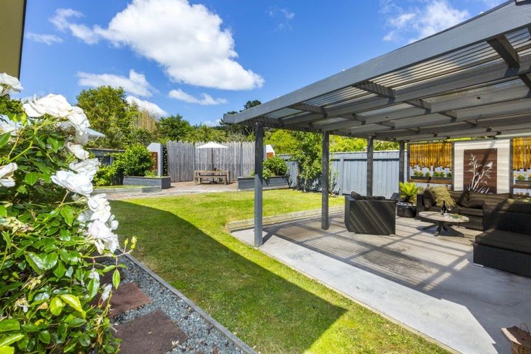 Photo of property in 20 Blue Mountains Road, Silverstream, Upper Hutt, 5019
