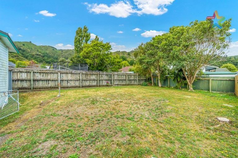 Photo of property in 85b Wilkie Crescent, Naenae, Lower Hutt, 5011