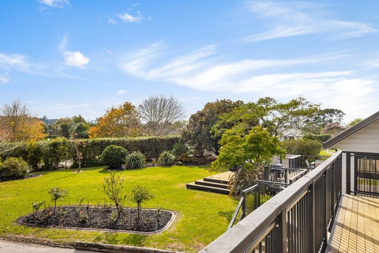 Photo of property in 27 Wintour Road, Waimauku, 0812