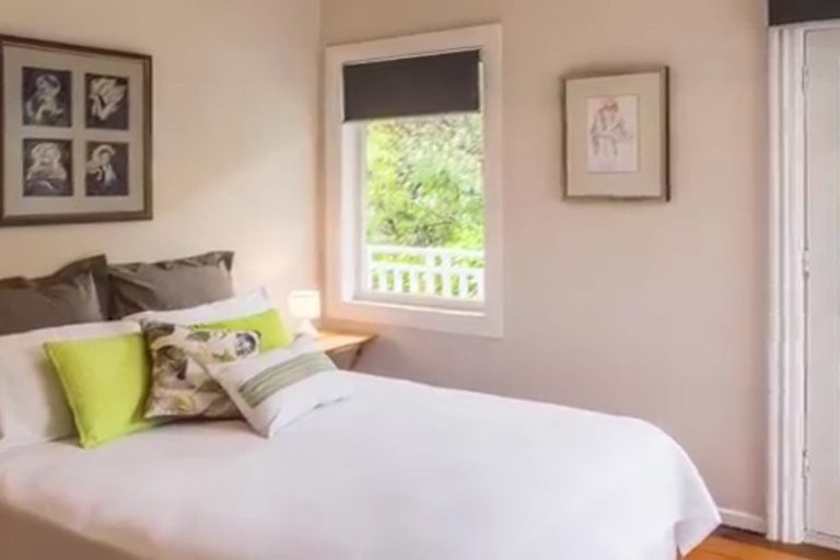 Photo of property in 1/15 Emerson Street, Berhampore, Wellington, 6023