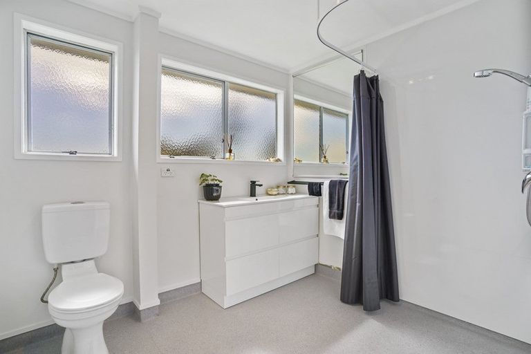 Photo of property in 2 Ngaparaoa Drive, Maketu, Te Puke, 3189