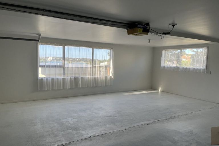 Photo of property in 39 Ardern Avenue, Stanmore Bay, Whangaparaoa, 0932