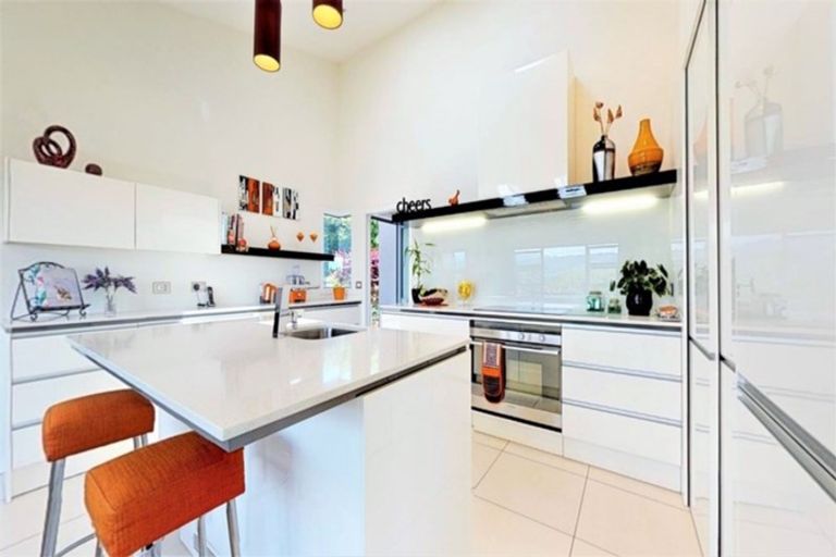 Photo of property in 13a Lancaster Street, Levin, 5510