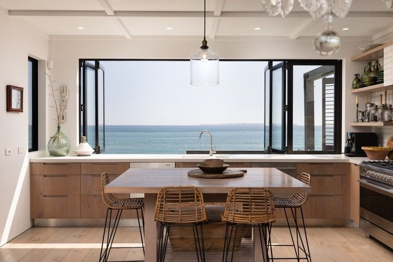 Photo of property in 23 Karewa Parade, Papamoa Beach, Papamoa, 3118