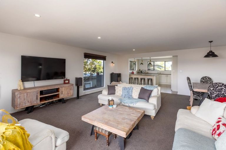 Photo of property in 22 Sandra Street, South New Brighton, Christchurch, 8062