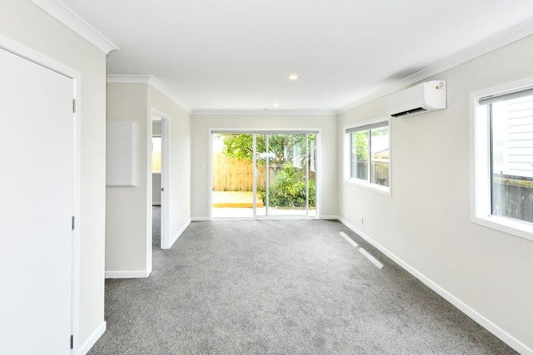 Photo of property in 55b Catkin Crescent, Papatoetoe, Auckland, 2025