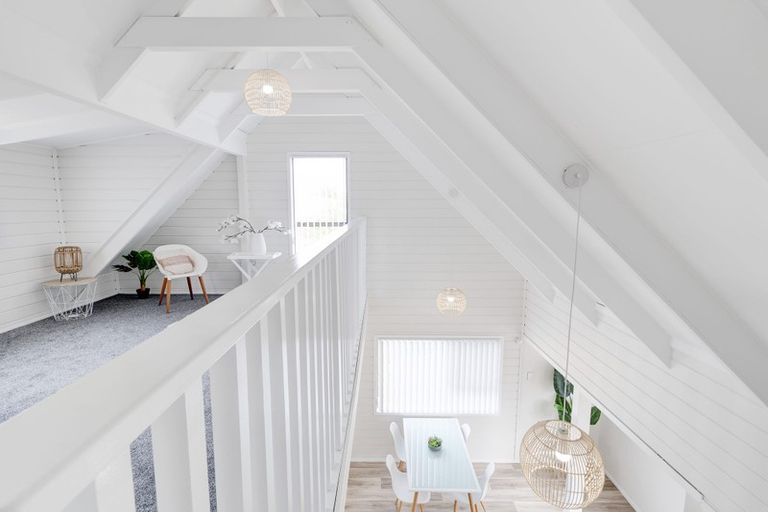 Photo of property in 1/13 Blanes Road, Weymouth, Auckland, 2103