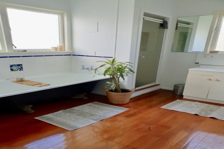 Photo of property in 2a Karaka Street, Takapuna, Auckland, 0622