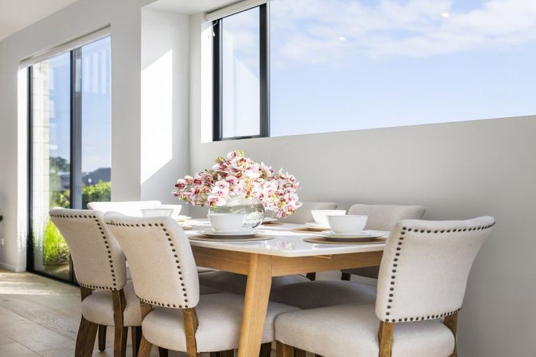 Photo of property in 18 Winstone House Road, Paerata, 2124