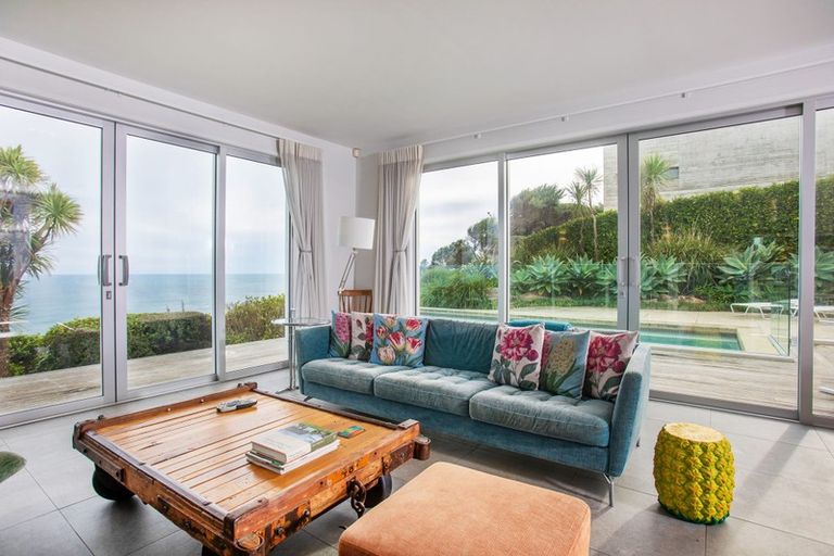 Photo of property in 411 Oaia Road, Muriwai, 0881