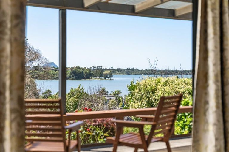 Photo of property in 14 Lorrigan Way, Welcome Bay, Tauranga, 3112