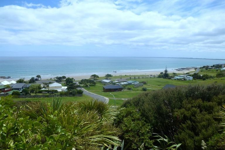 Photo of property in 1 Wharo Way, Ahipara, Kaitaia, 0481