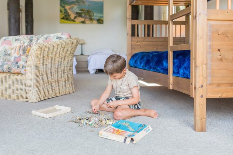 Photo of property in 22 Gilbert Mair Rise, Russell, 0272