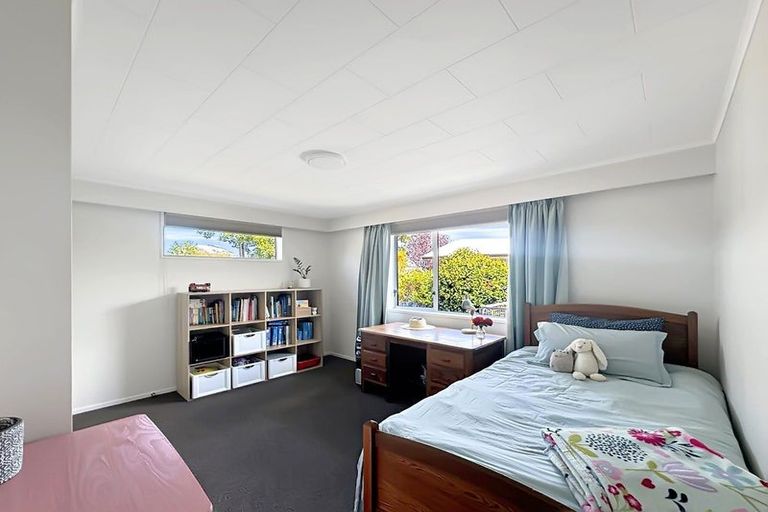 Photo of property in 33 Severn Street, Mosgiel, 9024