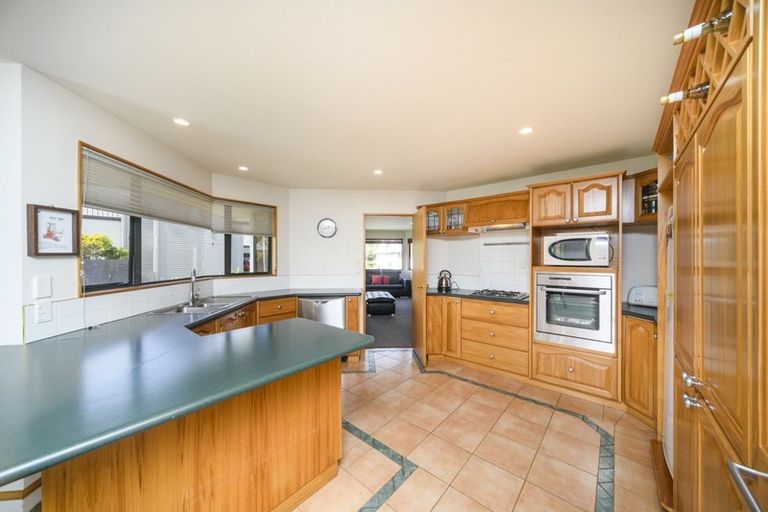 Photo of property in 77 Collingwood Street, Hokowhitu, Palmerston North, 4410