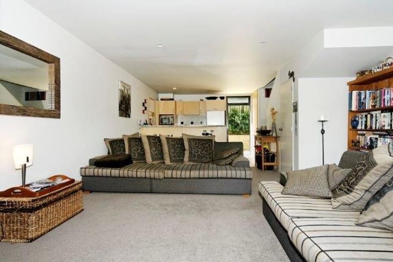 Photo of property in 19/8 Soljak Place, Mount Albert, Auckland, 1025