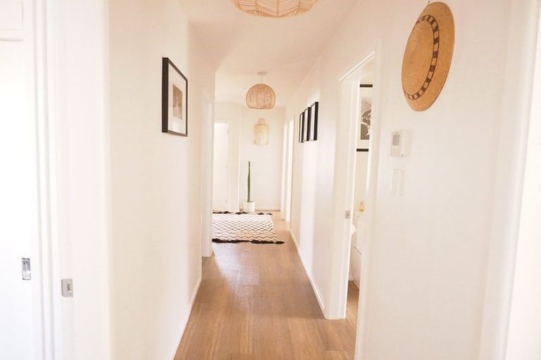 Photo of property in 15 Manor Place, Bryndwr, Christchurch, 8053