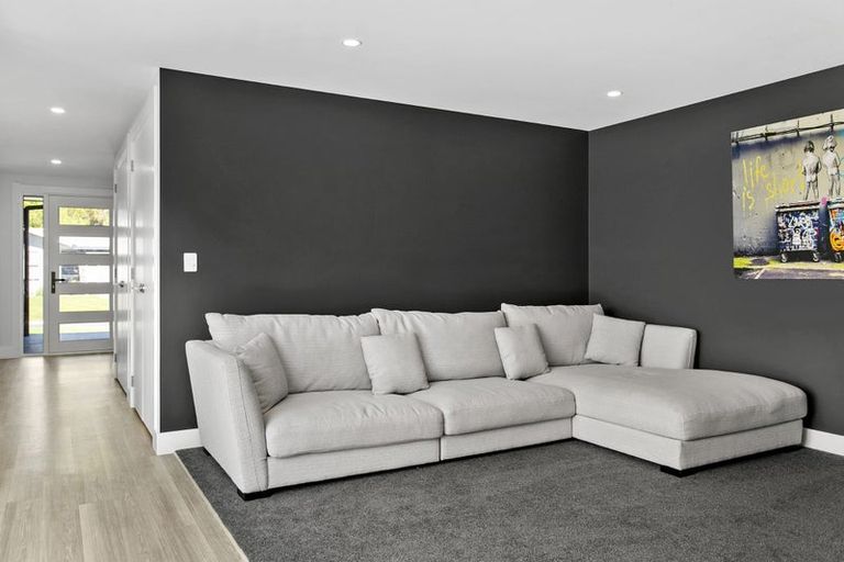 Photo of property in 6 Larches Lane, Kinloch, Taupo, 3377