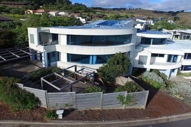 Photo of property in 38 Revelation Drive, Clifton, Christchurch, 8081