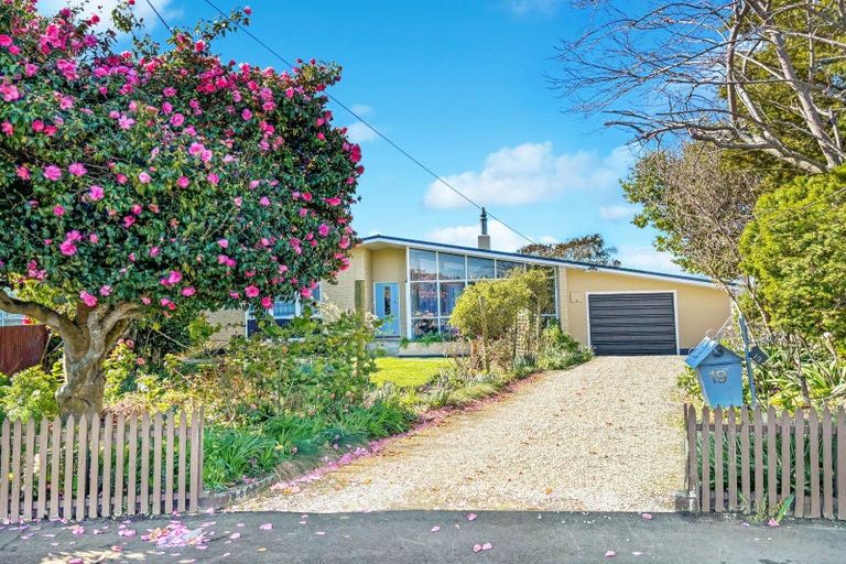 Photo of property in 19 Meon Street, Oamaru North, Oamaru, 9400