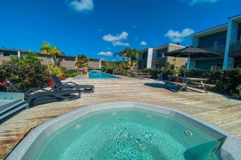 Photo of property in 27/1 Centennial Drive, Whitianga, 3510